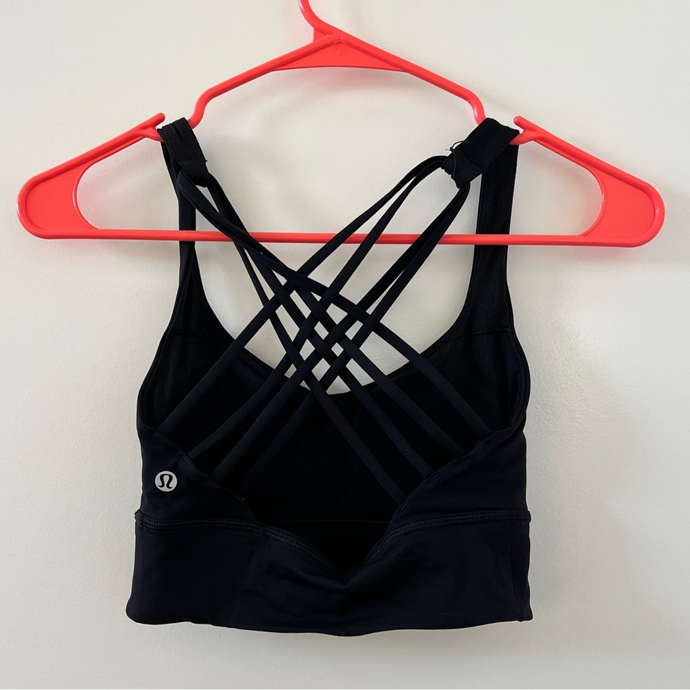 Lululemon free to be longline bra size 2